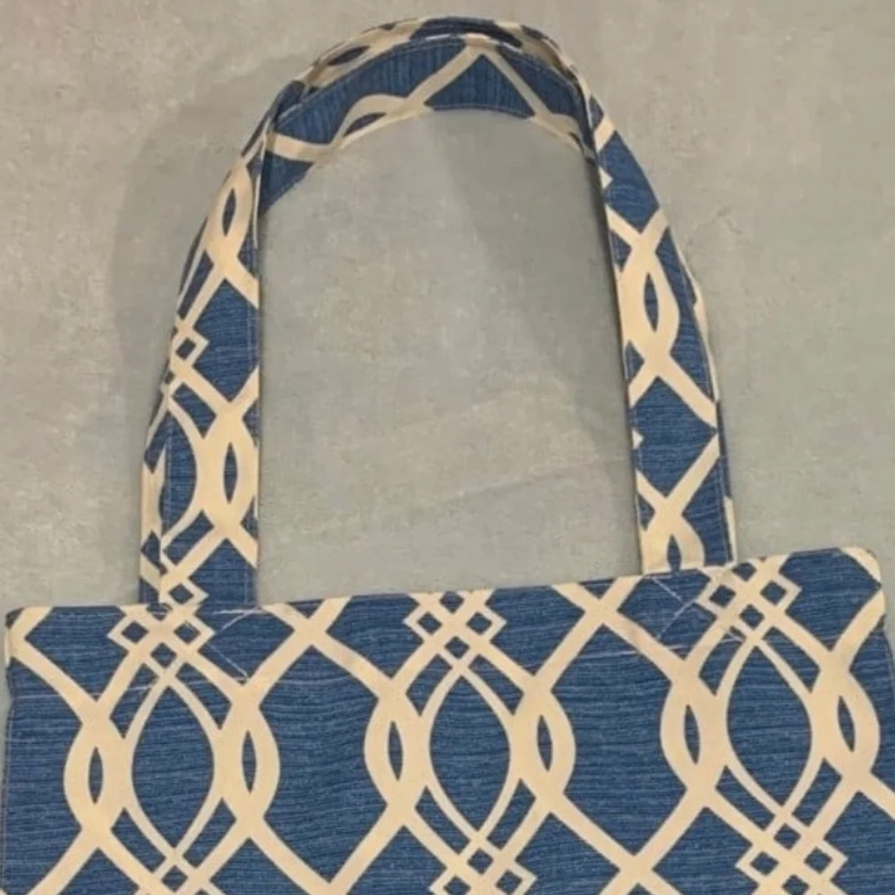 Blue and White Geometric Pattern Tote Bag